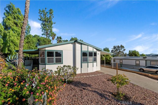 32600 State Highway 74 35, Hemet, CA 92545