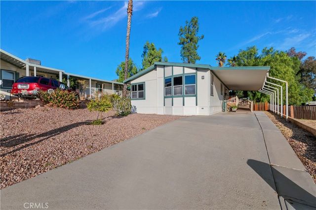 32600 State Highway 74 35, Hemet, CA 92545