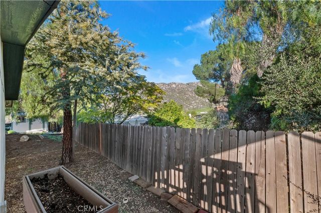 32600 State Highway 74 35, Hemet, CA 92545