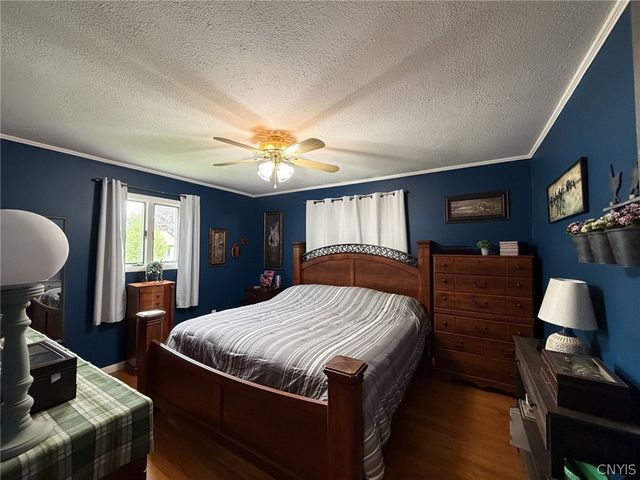 2 Scott Avenue, New Hartford, NY 13413