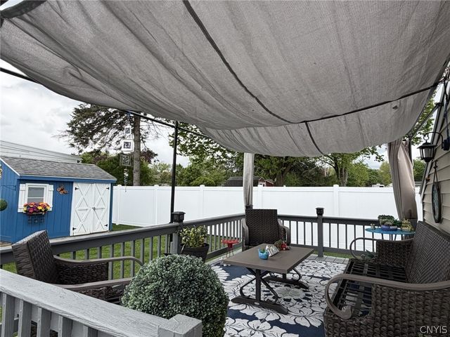 2 Scott Avenue, New Hartford, NY 13413