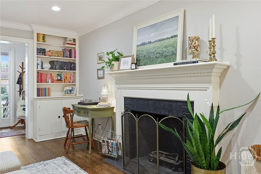 Image 12 of property listing at 1501 E 55th Street, Savannah, GA 31404