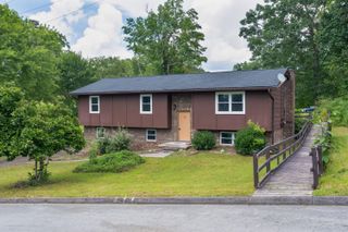 8212 Thornwood Drive, Hixson, TN 37343