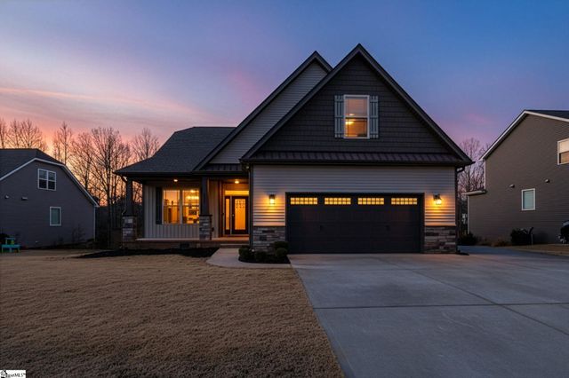 510 Turning Leaf Lane, Greer, SC 29651