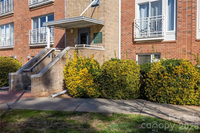 3953 Picasso Court, Charlotte, NC 28205