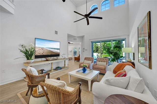 4819 W Boulevard CT 103, Naples, FL 34103