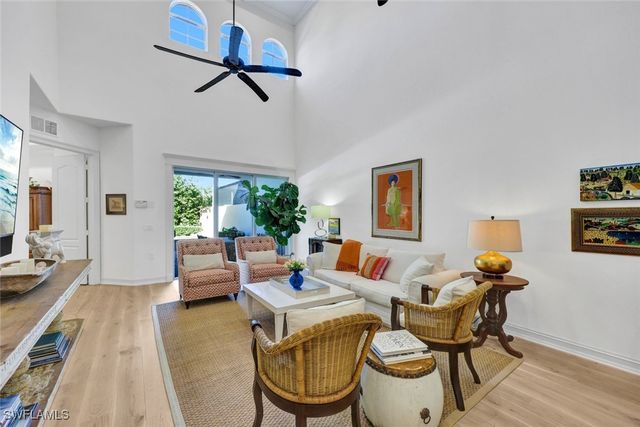 4819 W Boulevard CT 103, Naples, FL 34103