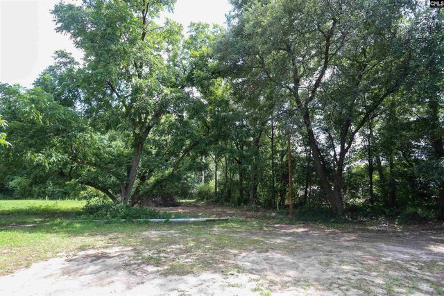 503 Old Stagecoach Road, Camden, SC 29020