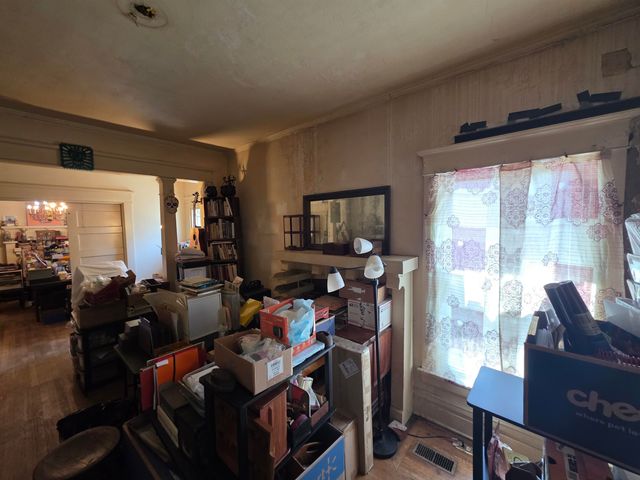 1120 10th Street, Huntington, WV 25701