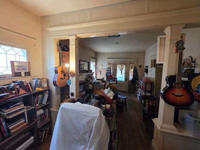 1120 10th Street, Huntington, WV 25701