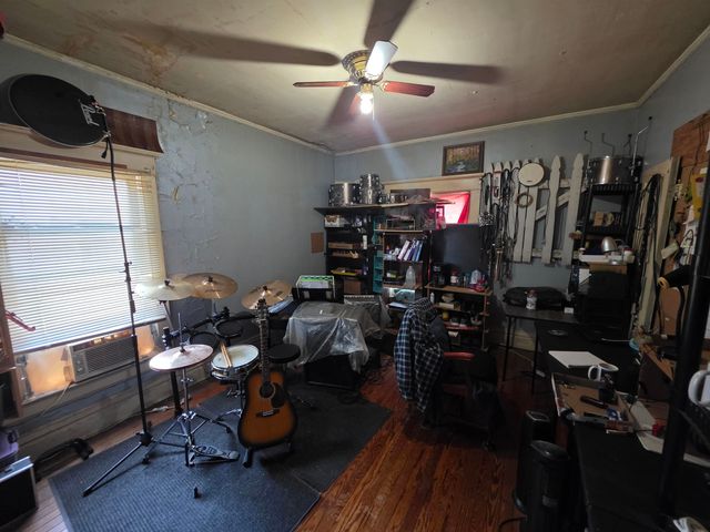 1120 10th Street, Huntington, WV 25701