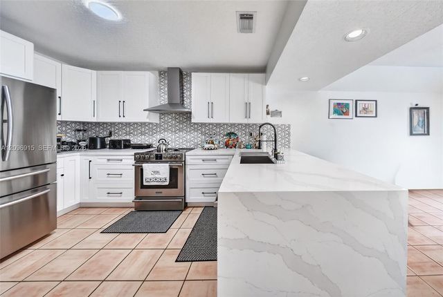 15855 SW 143rd Path, Miami, FL 33177
