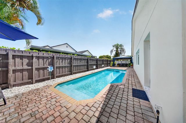 15855 SW 143rd Path, Miami, FL 33177