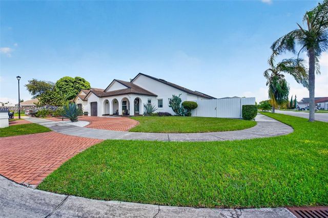 15855 SW 143rd Path, Miami, FL 33177