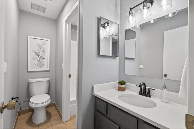 350 Shelard Parkway 101, Saint Louis Park, MN 55426