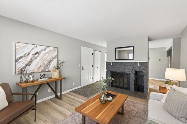 350 Shelard Parkway 101, Saint Louis Park, MN 55426