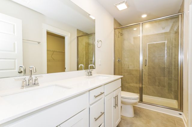 7003 Park Knoll Ln, Mount Juliet, TN 37122