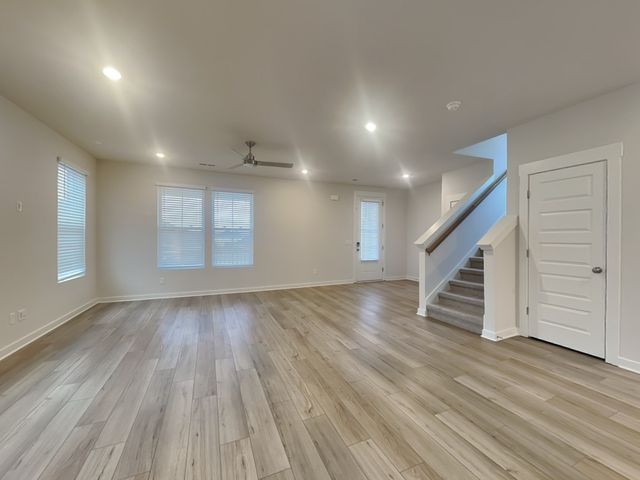 7003 Park Knoll Ln, Mount Juliet, TN 37122