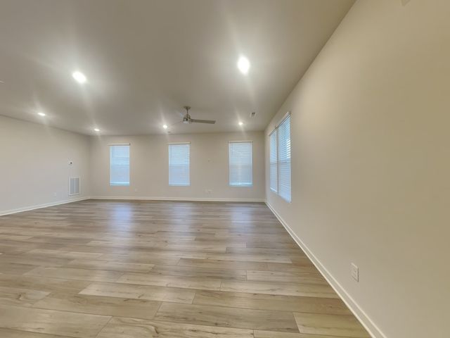 7003 Park Knoll Ln, Mount Juliet, TN 37122