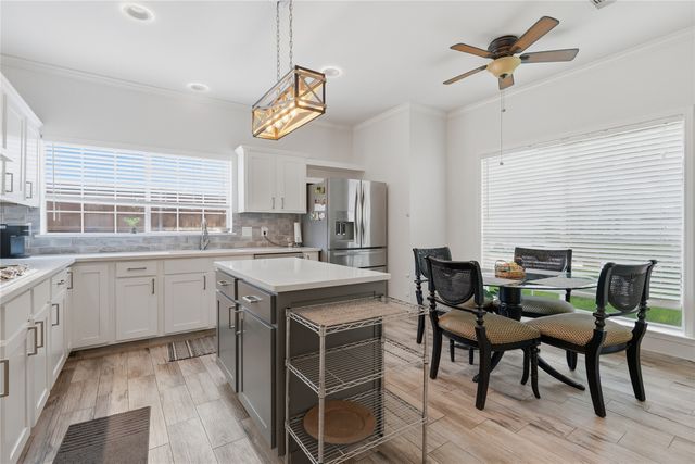 2900 Roper Drive, Plano, TX 75025