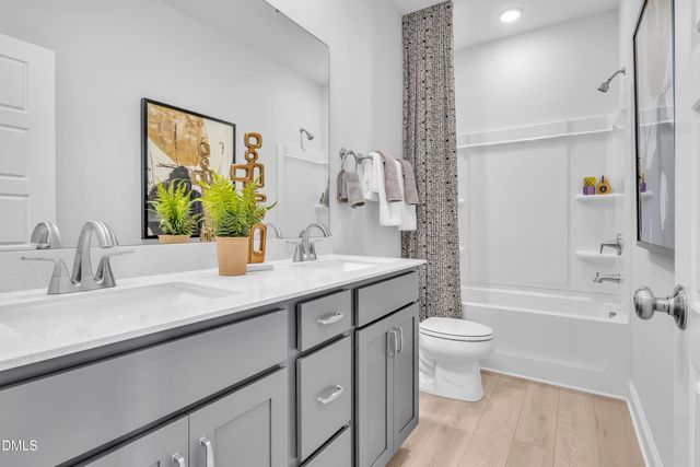 615 Hedrick Ridge Road 305, Cary, NC 27519