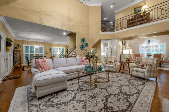 1604 Eastwood Lane, Lexington, KY 40502