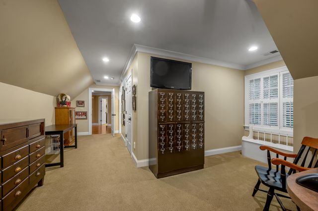 1604 Eastwood Lane, Lexington, KY 40502