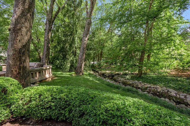 1604 Eastwood Lane, Lexington, KY 40502