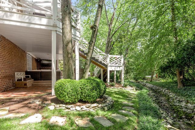 1604 Eastwood Lane, Lexington, KY 40502