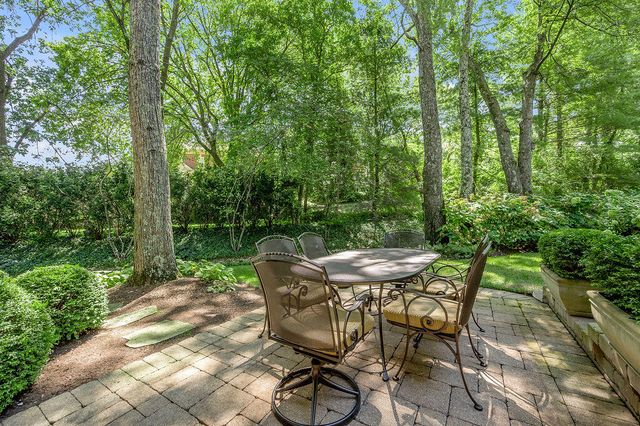 1604 Eastwood Lane, Lexington, KY 40502