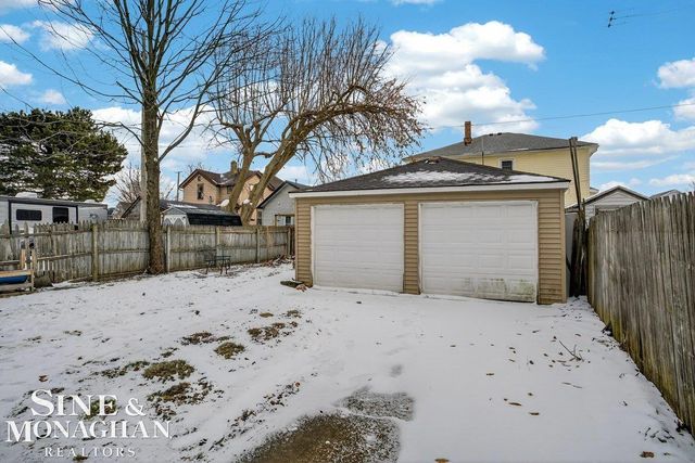 533 S Elizabeth Street, Marine City, MI 48039