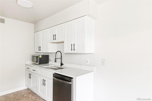 3141 S Tamarac Drive 108F, Denver, CO 80231