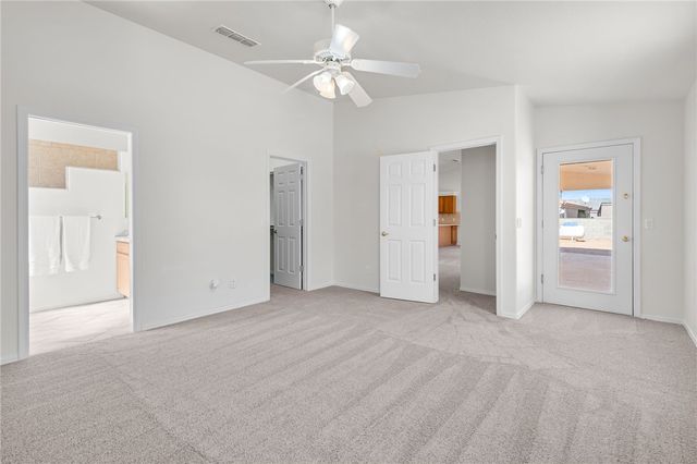 10088 N Acorn Drive, Kingman, AZ 86401