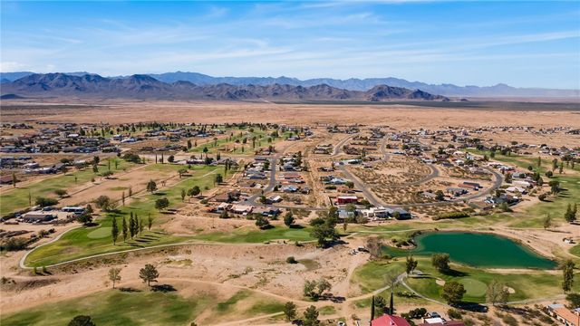 10088 N Acorn Drive, Kingman, AZ 86401