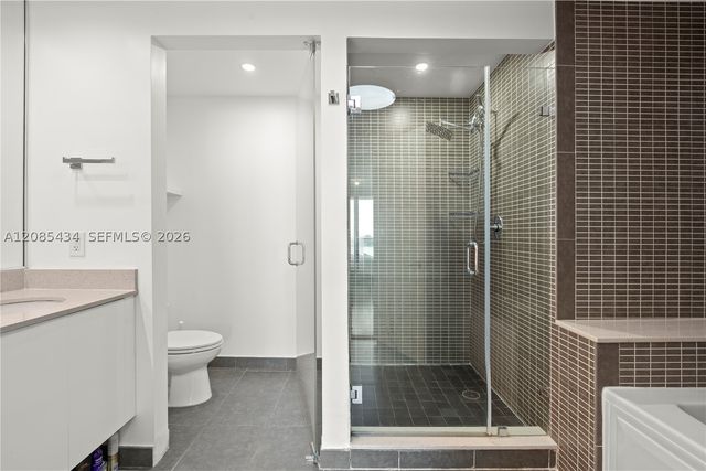 7935 East Dr 1401, North Bay Village, FL 33141