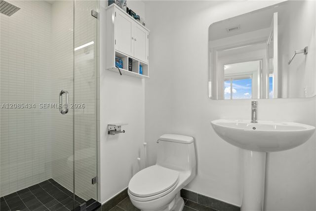 7935 East Dr 1401, North Bay Village, FL 33141