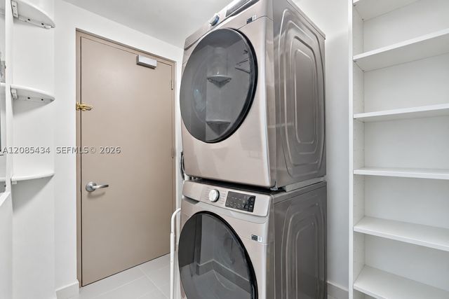 7935 East Dr 1401, North Bay Village, FL 33141