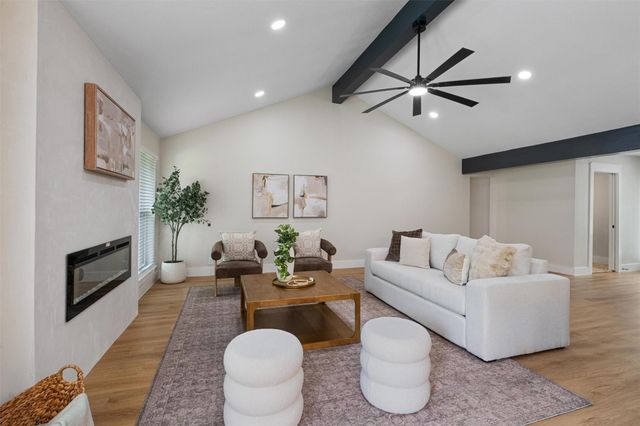 224 Clear Spring RD, Georgetown, TX 78628