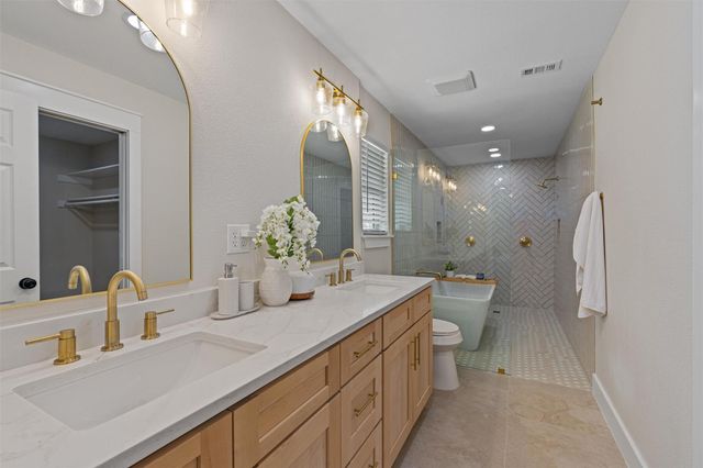 224 Clear Spring RD, Georgetown, TX 78628