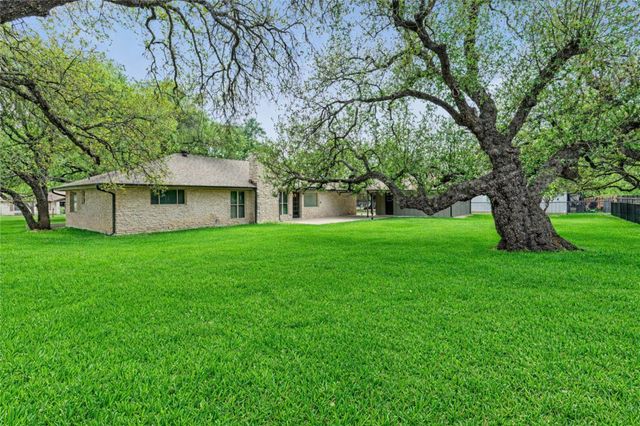 224 Clear Spring RD, Georgetown, TX 78628
