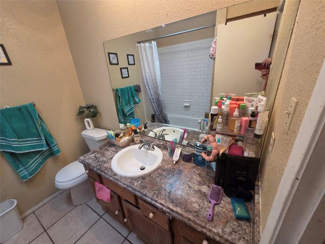 8716 Clearbrook TRL A, Austin, TX 78729