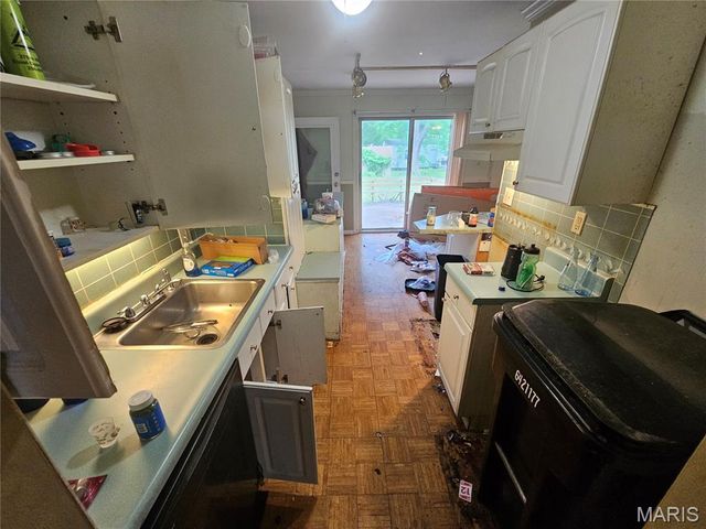 11735 Criterion Avenue, St John, MO 63138