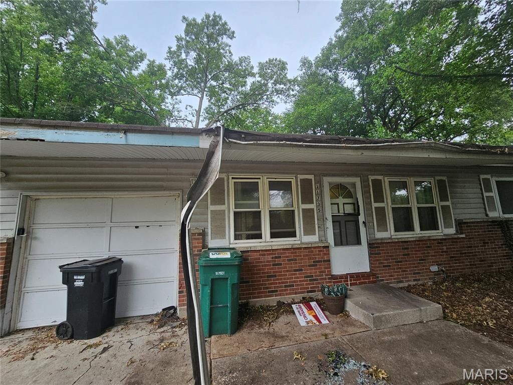 11735 Criterion Avenue, St John, MO 63138