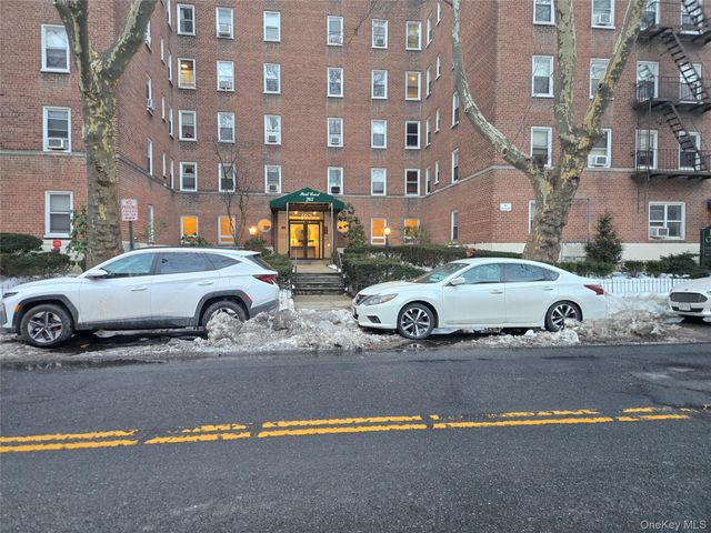 765 Bronx River 3F, Bronxville, NY 10708