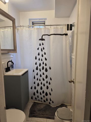 765 Bronx River 3F, Bronxville, NY 10708