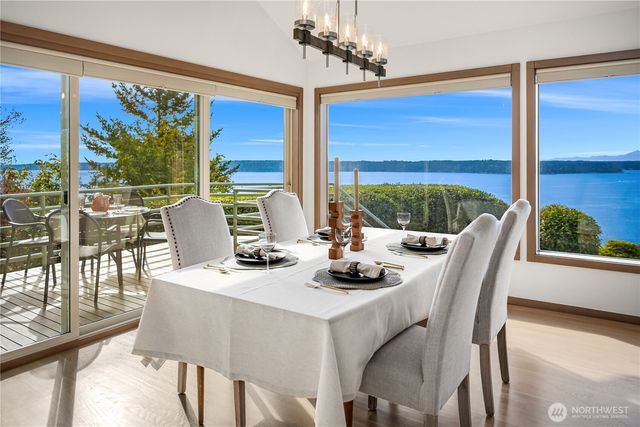 10245 Marine View Drive SW, Seattle, WA 98146