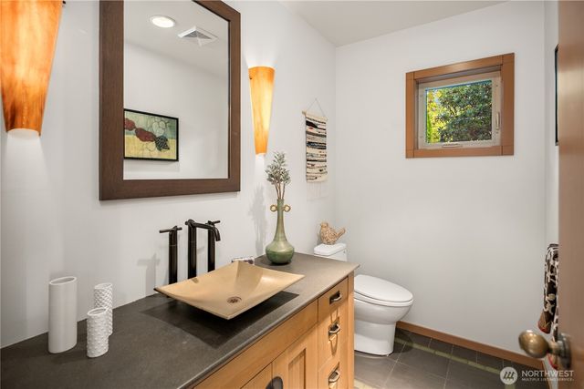 10245 Marine View Drive SW, Seattle, WA 98146