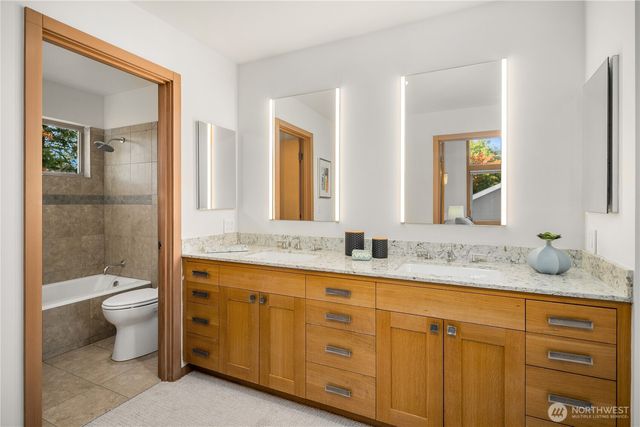 10245 Marine View Drive SW, Seattle, WA 98146