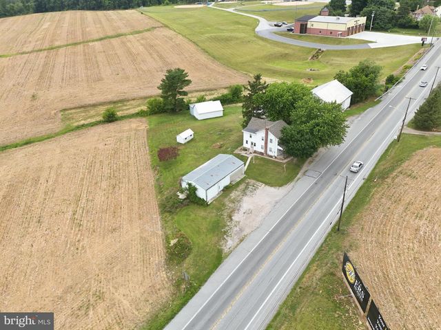 3055 BALTIMORE PIKE, Hanover, PA 17331