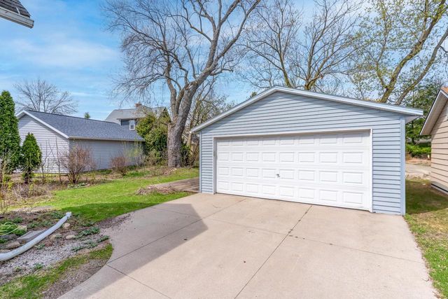 123 HARRISON STREET, Neenah, WI 54956